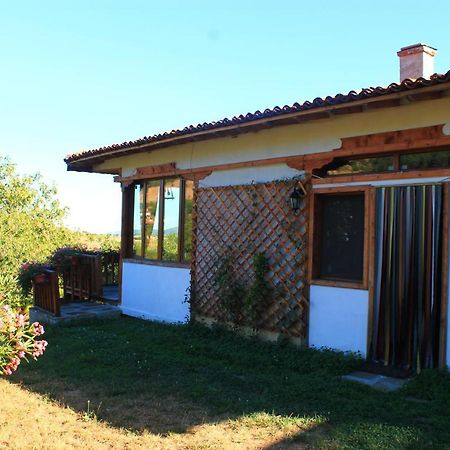 Стаи За Гости Тодорови Zheravna Exterior photo